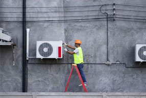 Read more about the article Why Your HVAC Lubrication Program Deserves More Attention