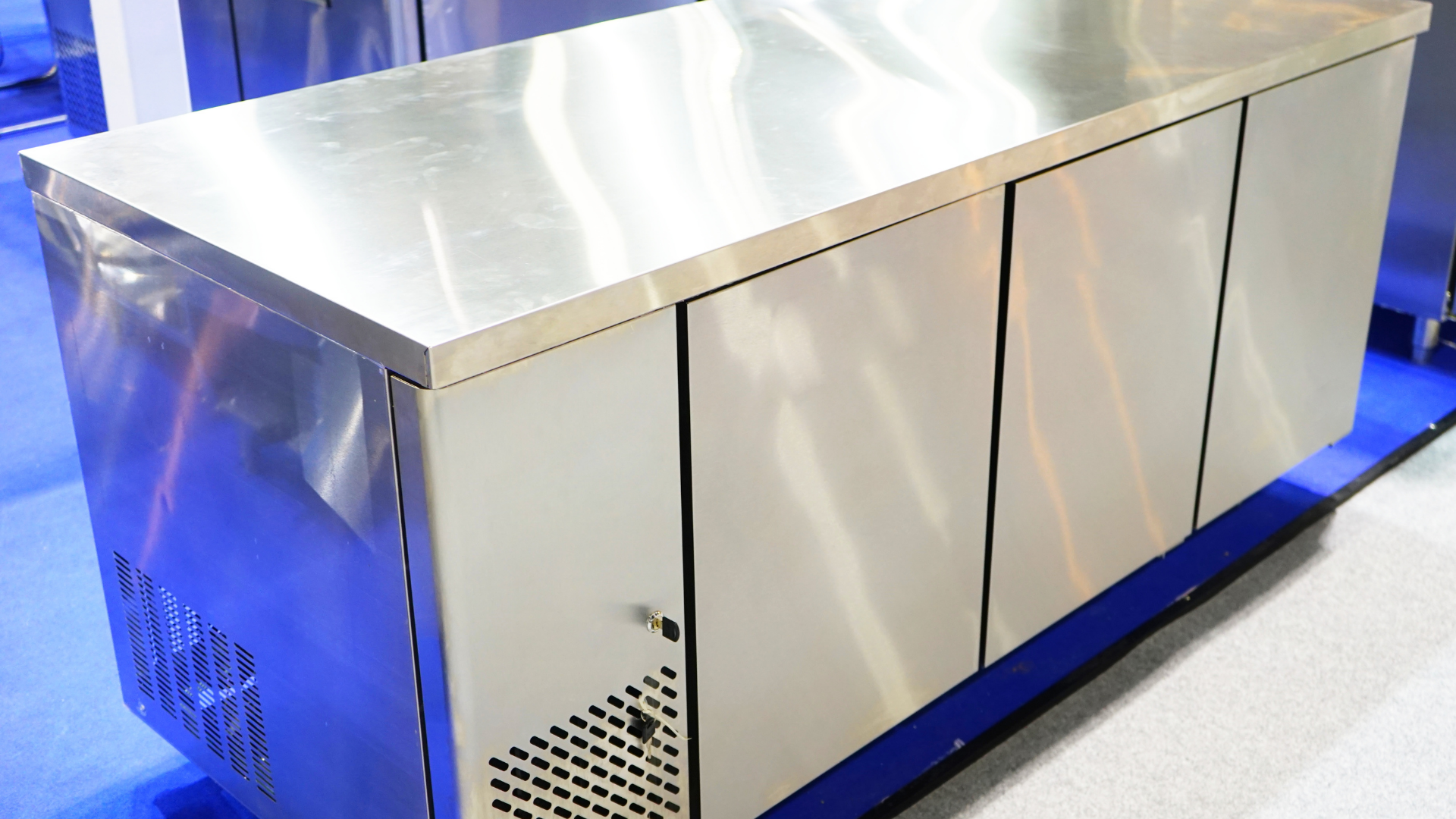 Read more about the article Choosing The Right Refrigeration System